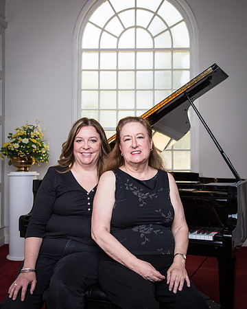 Linda & Priscilla