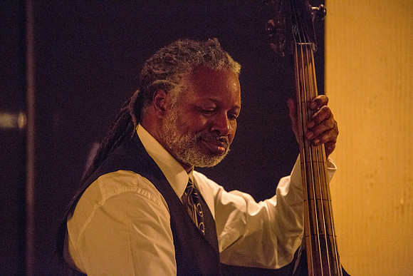 Byron Lipkins