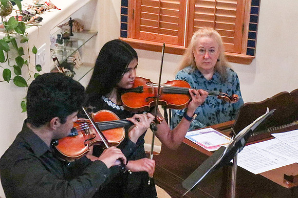 Duet, Vineet and Viveka